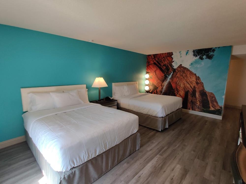 Hotel Clarion Pointe Fresno Near Yosemite Zewnętrze zdjęcie