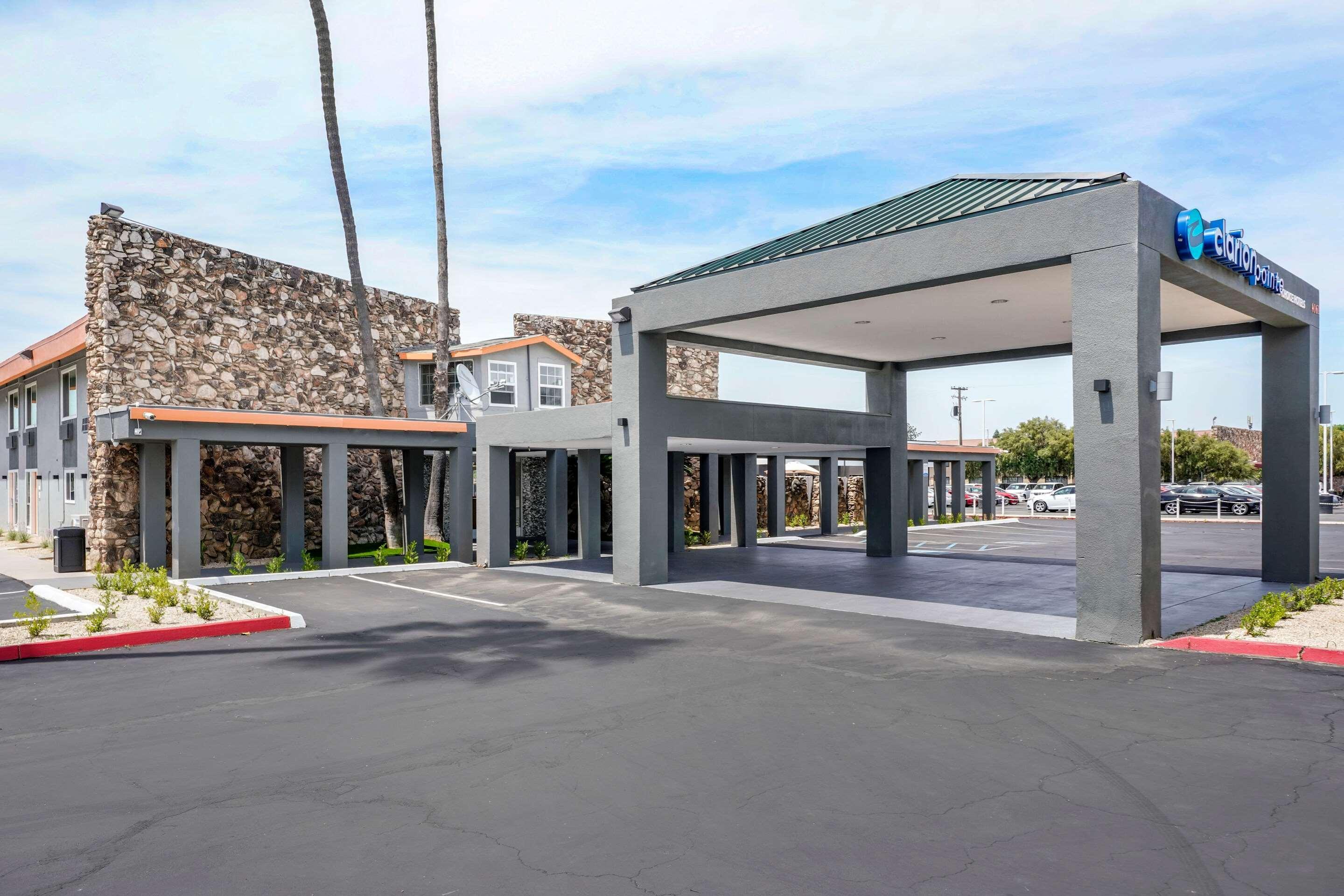 Hotel Clarion Pointe Fresno Near Yosemite Zewnętrze zdjęcie