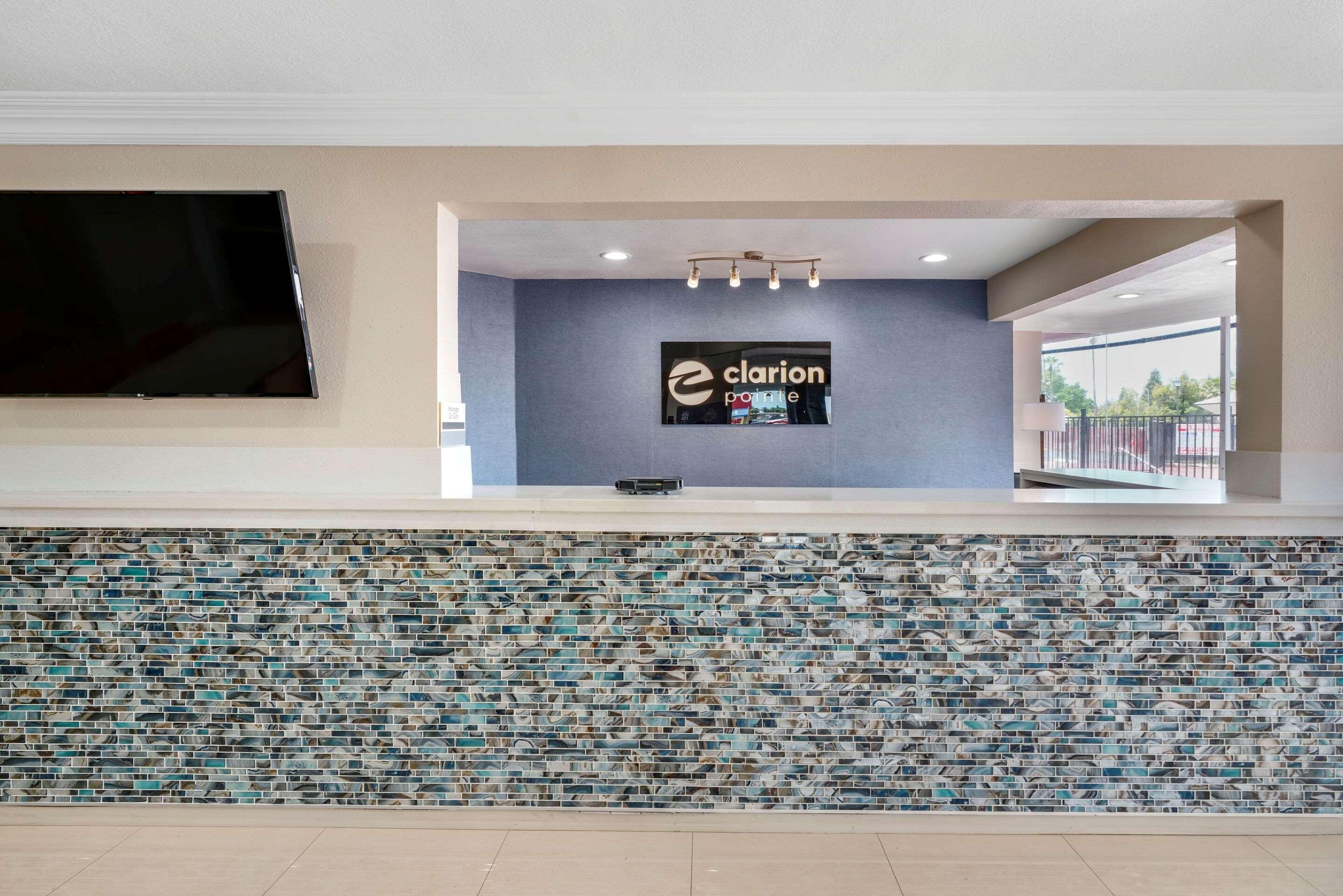 Hotel Clarion Pointe Fresno Near Yosemite Zewnętrze zdjęcie